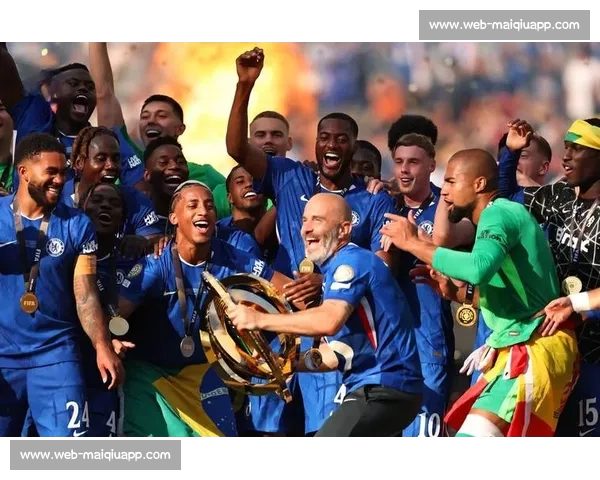 弟媳泪洒世俱杯!2-0 击退欧冠亚军,胜利献给米兰球迷