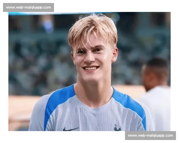 热刺欲出售维卡里奥 瞄准法甲最佳门将舍瓦利耶 热刺欲出售维卡里奥 瞄准法甲最佳门将舍瓦利耶