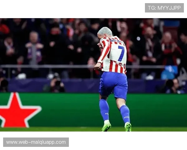 拜仁求购巴萨中场费尔明遭拒，球员表态铁心留守